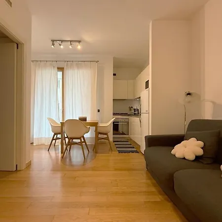 - Not Active Apartment *