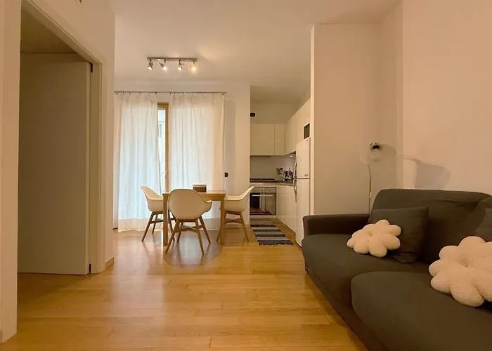 - Not Active Apartment *