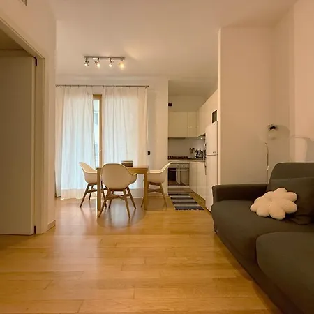 - Not Active Apartment *